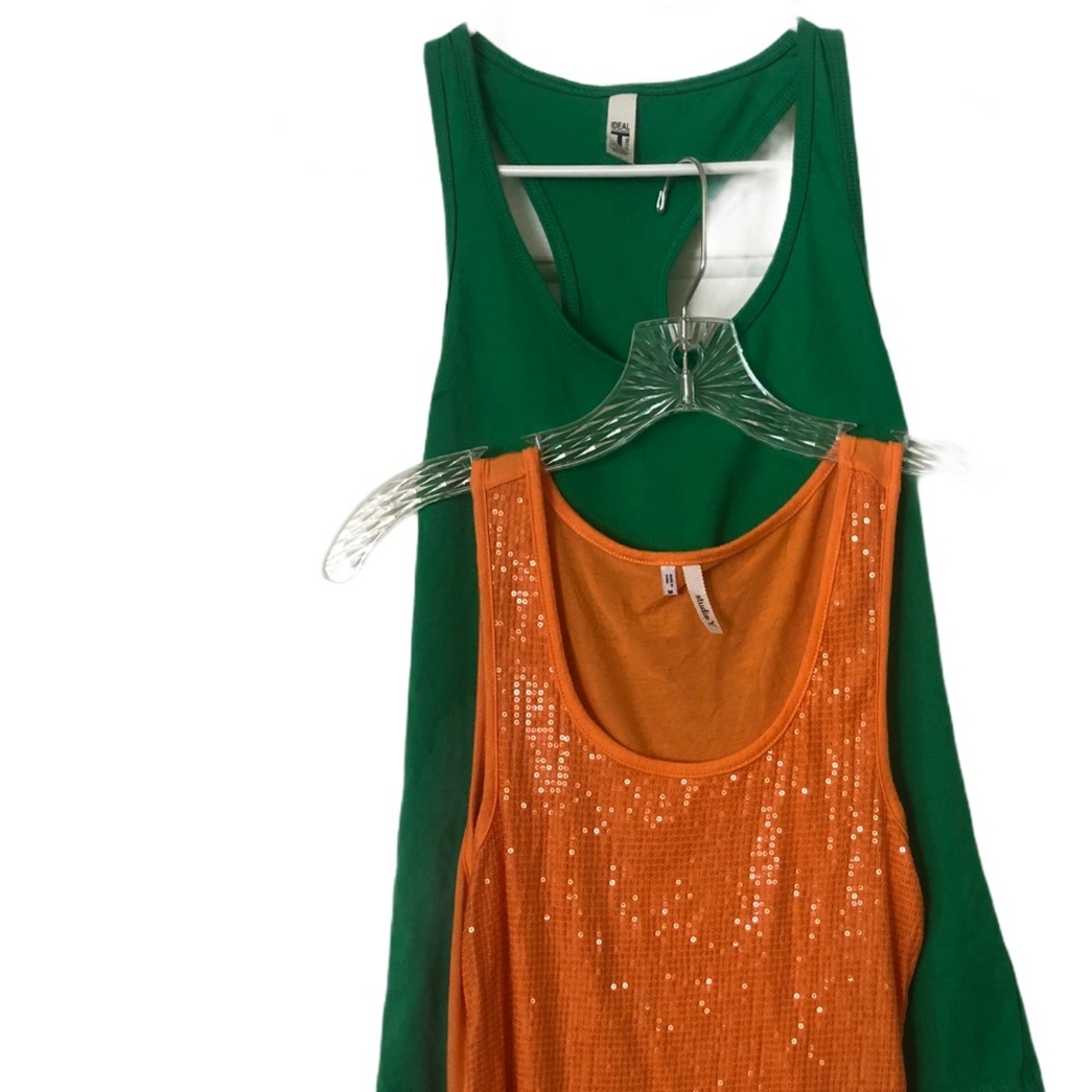 Bundle  of  Two Tank Tops Green & Orange M